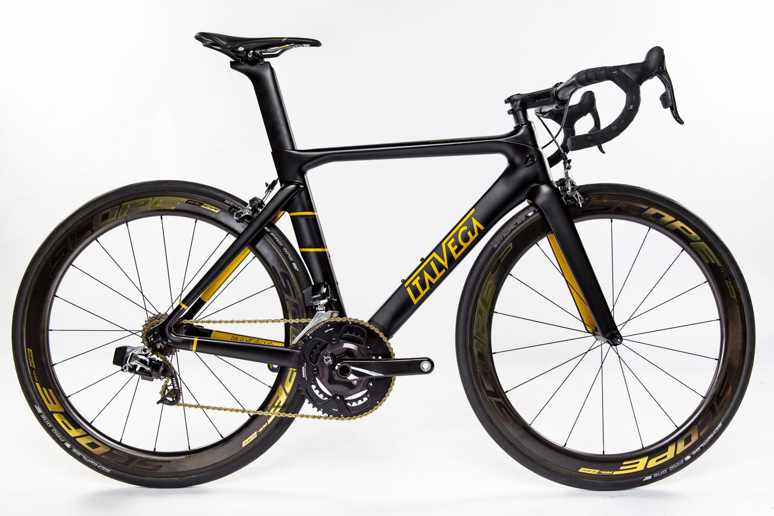 Nuovo Supersport – BLACK PANTHER